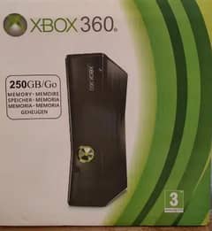 Xbox 360 slim with original controller and kinect