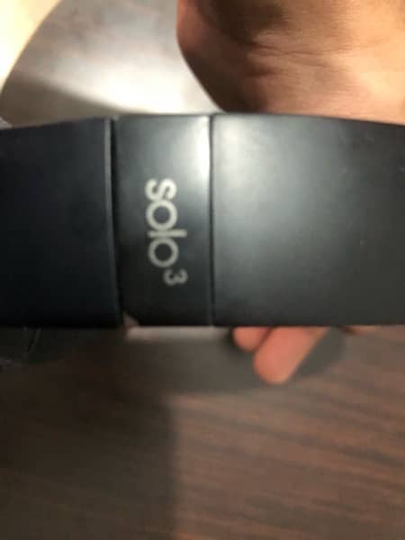 Beats Solo 3 wireless headphones  (urgent sale) 3