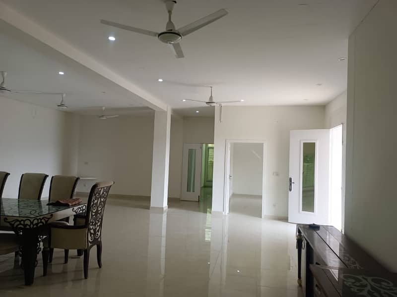 Farm House Sized 2 Kanal Is Available For sale In Barki Road 9