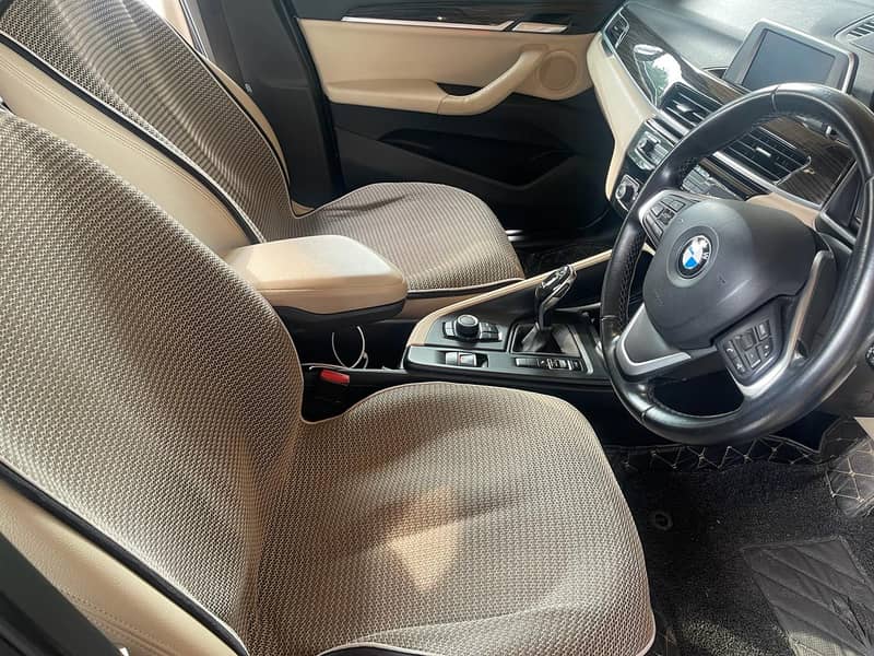 BMW X1 sDrive18i 6