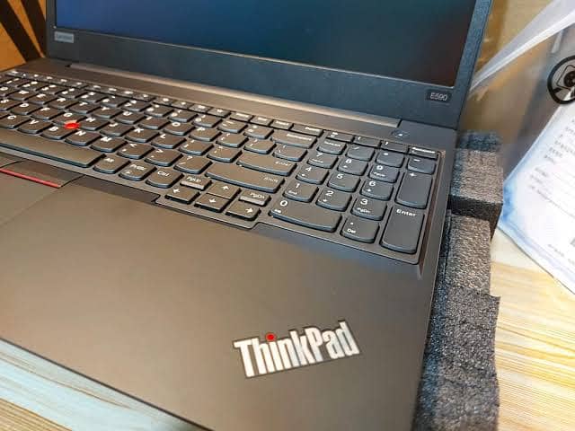 Lenovo Thinkpad E590 8th generation Intel i5 5