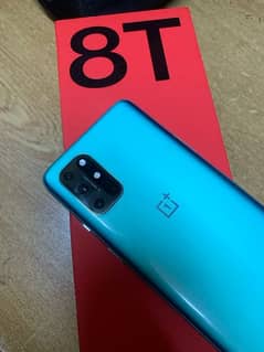 one plus 8t 12/256 green line