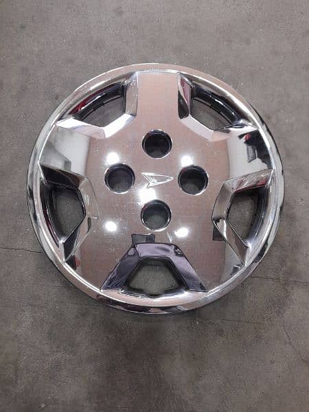Diahatsu Mira Steel Rims with wheelcaps 2
