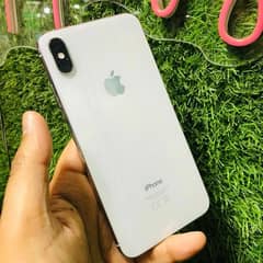 I phone X s max white colour non pta 10/10 water pack 64gb battery78