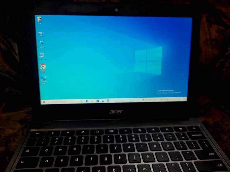 acer 4gb ram 128gb ssd windows 10 laptop 1