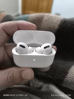 AIRPODS 0