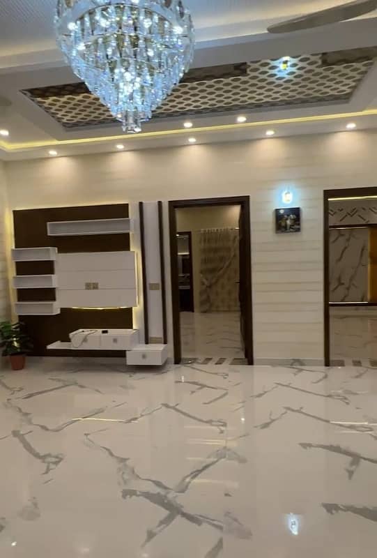 10 Marla Residential House For Rent In Jasmine Block Bahria Town Lahore 17