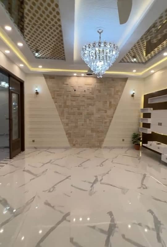 10 Marla Residential House For Rent In Jasmine Block Bahria Town Lahore 21