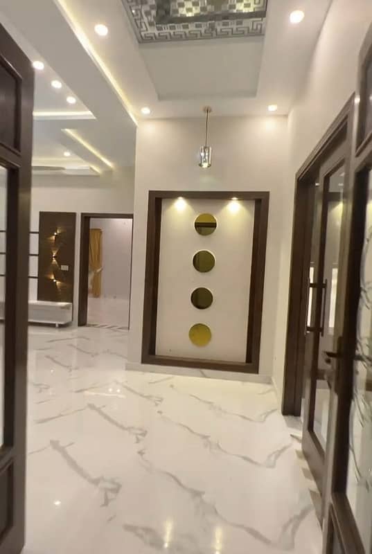 10 Marla Residential House For Rent In Jasmine Block Bahria Town Lahore 22