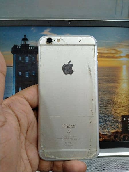 iPhone 6s 16gb 10/10 condition 1