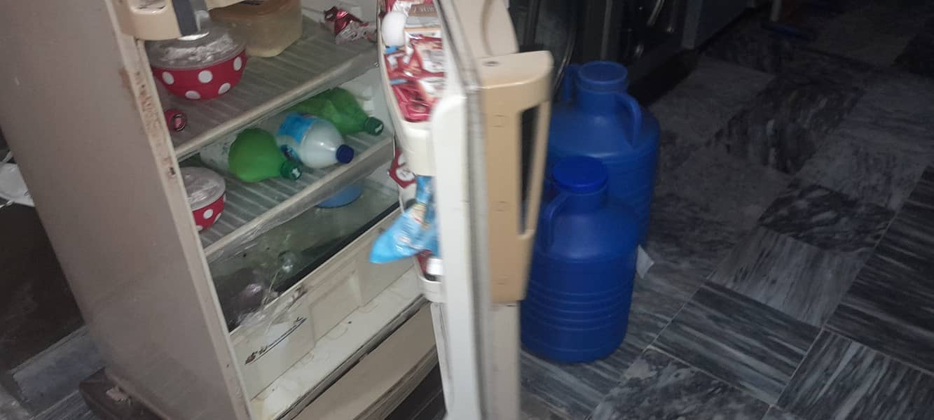 PEL refrigerator for sale 0