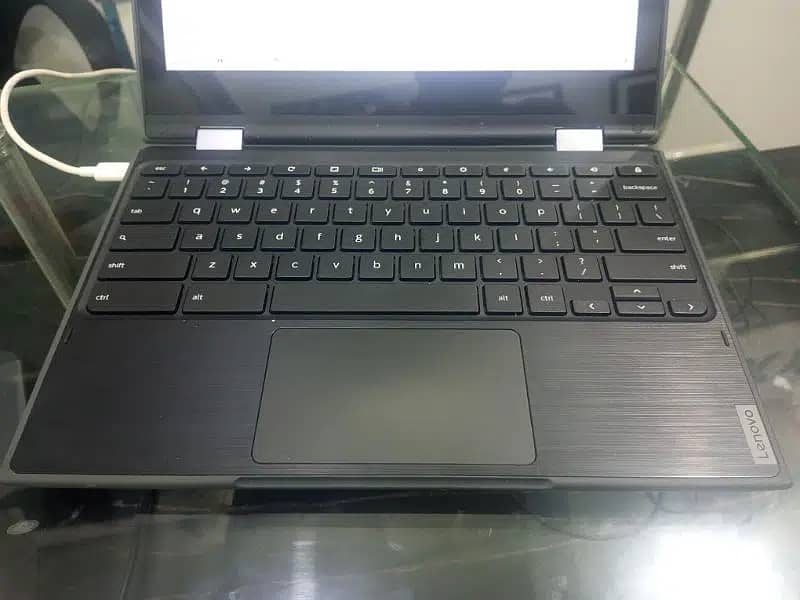 Lenovo Chromebook 300E (2nd Gen) Touch 360 4GB, 32GB BuiltinPlaystore! 2