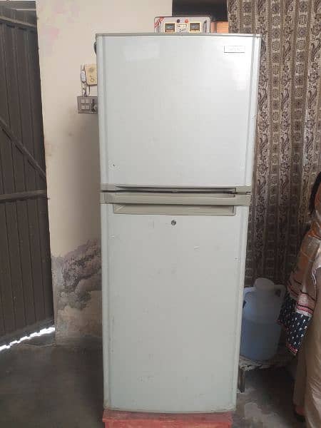orient refrigerator good condition 0