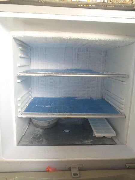 orient refrigerator good condition 2