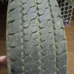 145 r 12 ka tyre good condition bilkul new jaisa 03046571093 0