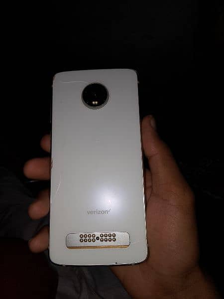 Moto Z 4   with Telenor Wifi Device Free 5