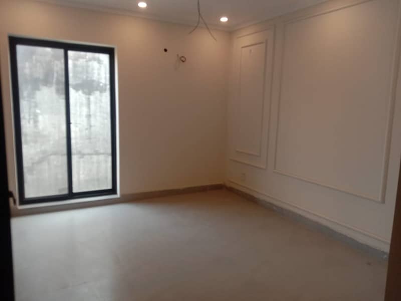 A House Of 7 Marla M7C LAKECITY In Rs. 90000 For Rent 10