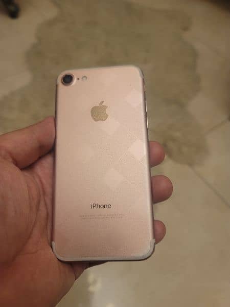I phone 7 128 gb pta approved 5