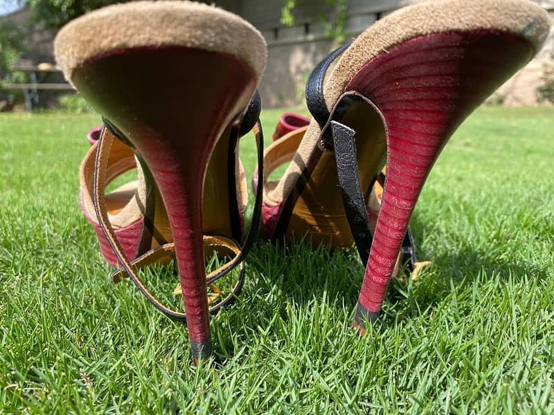 FENDI RED LEATHER BOW HEELS 3