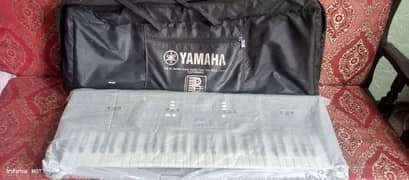 yamaha Keyboard psr 373 0