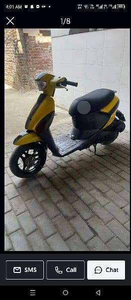 united 100cc scooty available contact at 03004142432 17