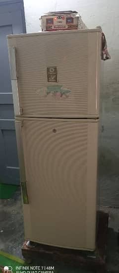 Dawlence medium size fridge