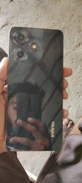 infinix hot 30,/ 10by10/with box, original charging /11month werrenty/ 1