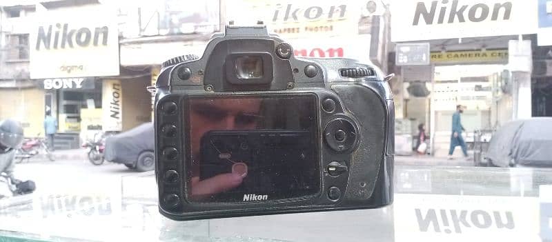Nikon D90 with 70-300 lens 0