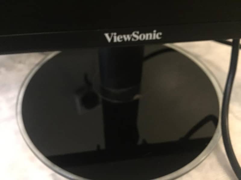 Monitor - View Sonic 3
