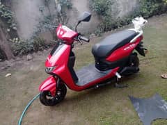 metro scooter brand new only 105 km driven everything is new