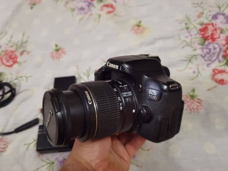 Dslr Camera Canon 750d with 18-55mm is ii lens for sale in sargodha 4