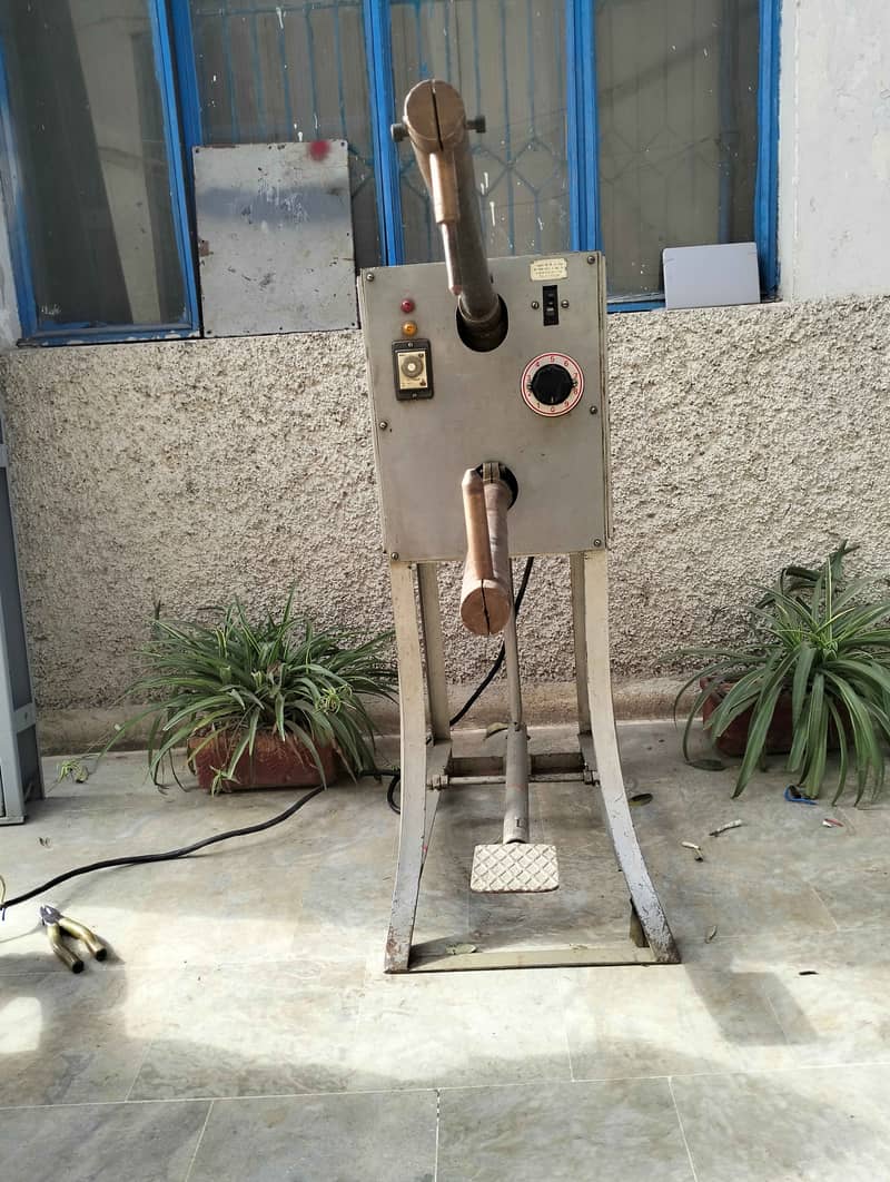 25KV Spot Welding Machine (Used) | Cooper Booms | Made In Taiwan 3