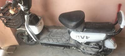 Used Electric Scooty for Sale