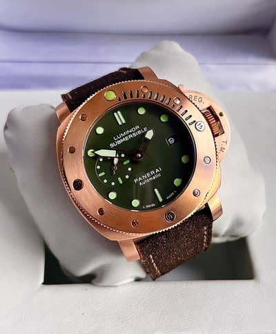 SUBMERSIBLE GREEN DIAL BROWN LEATHER STRAP