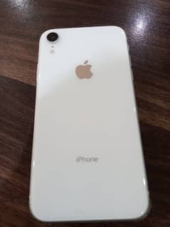 iPhone XR for sale new condition  battery  health  81% /jv /128gb 0