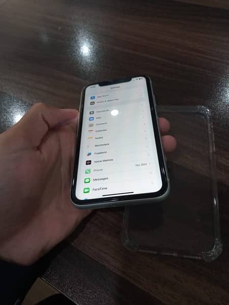 iPhone XR for sale new condition  battery  health  81% /jv /128gb 5
