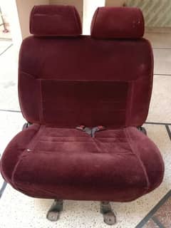 Pair of 2 seats and pair of 3 seats of high roof with 1 console