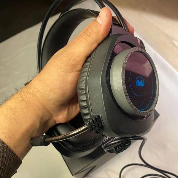 Monster airmar 7.1 usb gaming headphone with active noise cancellation 2
