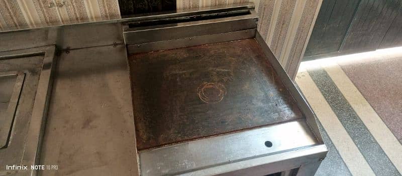 3 in 1 counter grill fryer and hot plate 0