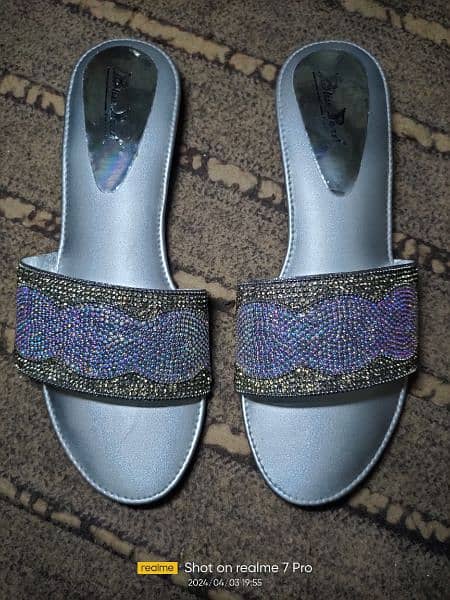 slippers chapal / Ladies chappal 1
