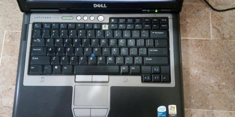 Dell laptop good condition 1