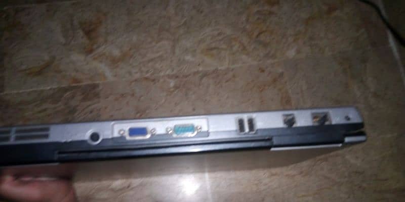 Dell laptop good condition 7
