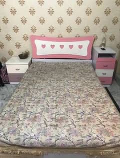 Bed and drawers For Sale