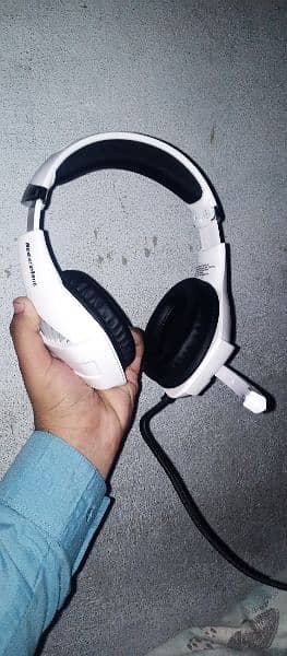 Beexcellent GM5 stereo Headphone 1