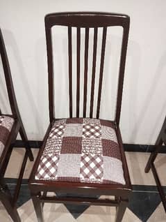 6 WOOD DINING CHAIRS FOR SALE 0