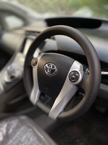 Toyota Prius 1.8 sunroof 17