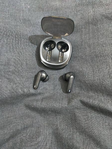 Earbuds Ronin & Audionic 8