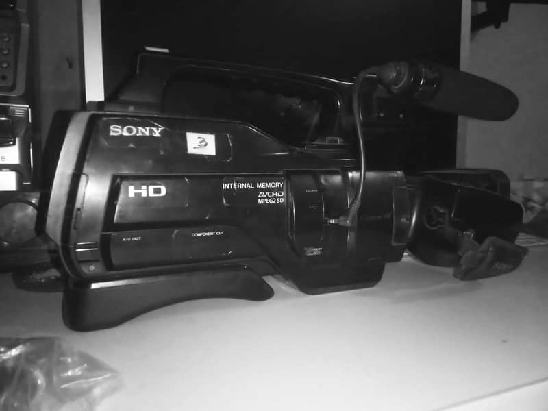 Sony Mc1500 Camera 0