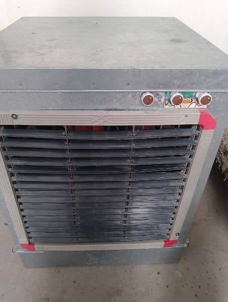 Lahore room cooler with stand exelent condition 4