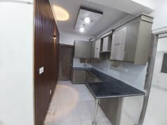 Three bed d d flat for SALE